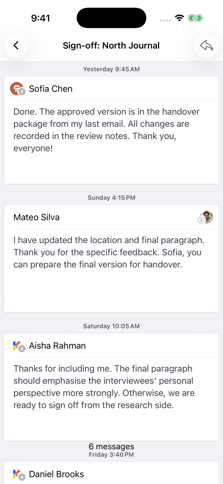 Unibox on iPhone: Open a conversation with several participants from your email history.